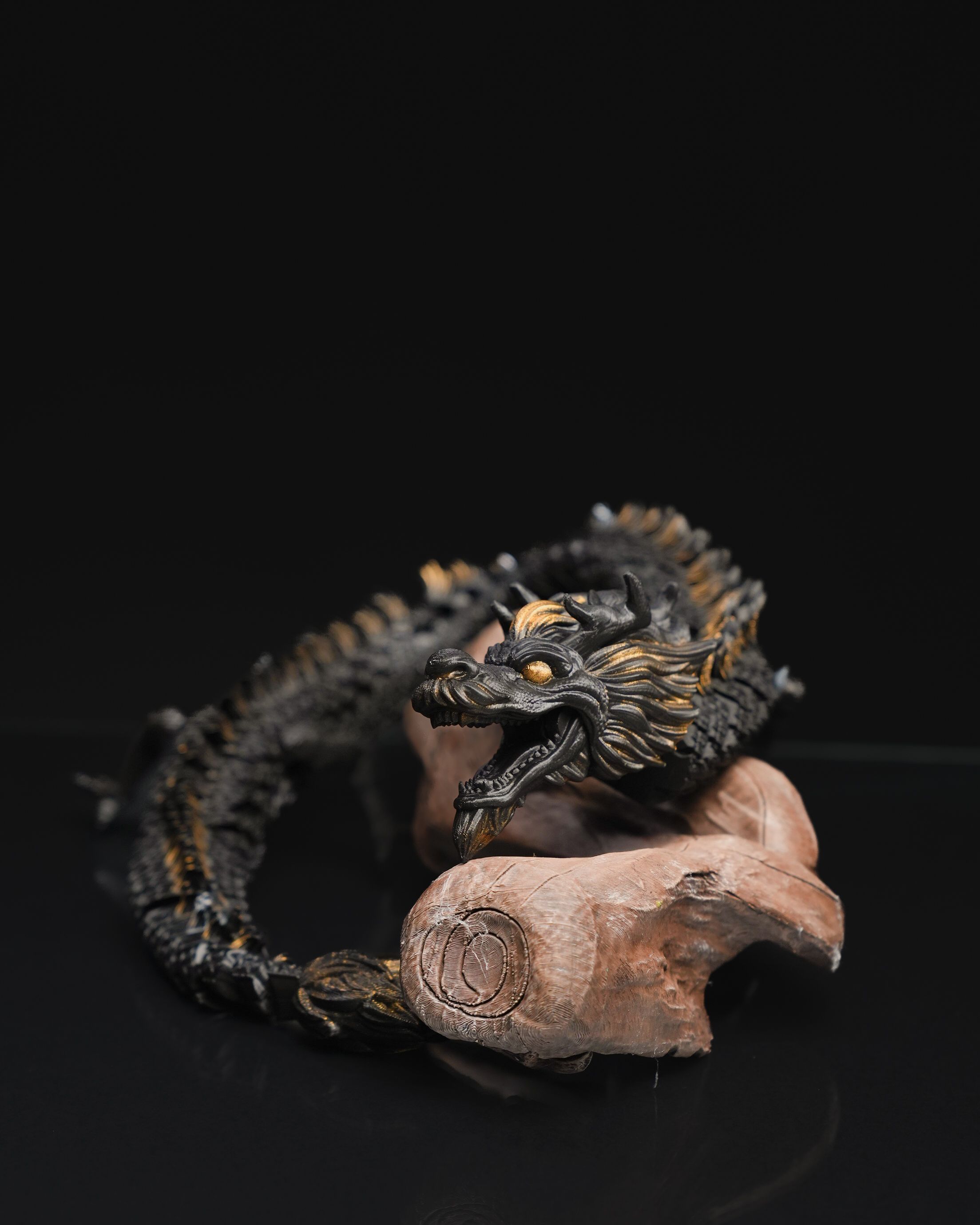 Articulated Looong - 3D Printed Dragon Collectible - Image 3
